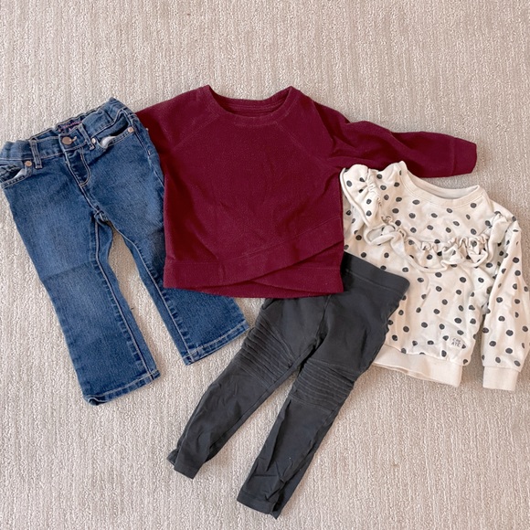 Other - ✨Two outfits✨ 2T Mix & Match